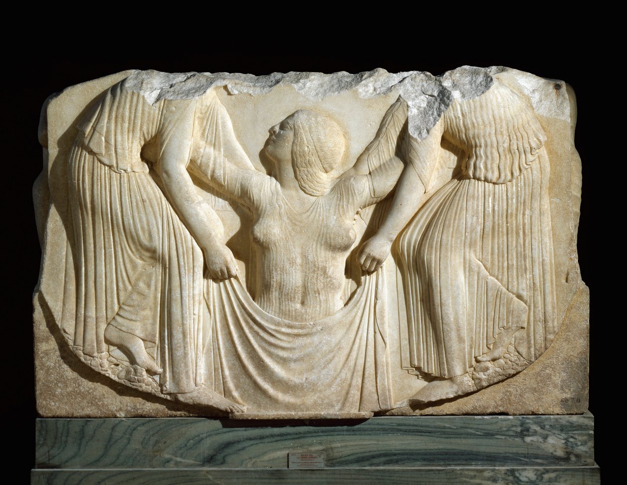 Yunan Sanatı: “”Saatlerin desteklediği dalgalardan çıkan Venüs'ün doğuşu”” Ludovisi'nin Trone Rölyefi, Locri'den. MÖ 460-450 - Museo Nazionale Romano (Palazzo Altemps) - Magna Graecia (Büyük Yunanistan): Ludovisi Tahtı; Afrodit'in doğuşu -  by Greek