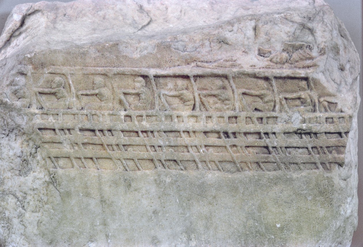 Bir Triremenin Rölyefi by Greek School