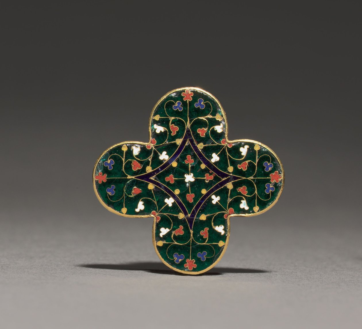Quatrilobed Plaque, c.1300-1310 (altın, yarı saydam emaye) by Guillaume (attr. to) Julien