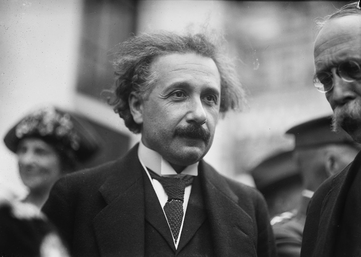 Albert Einstein'ın Portresi by Harris & Ewing