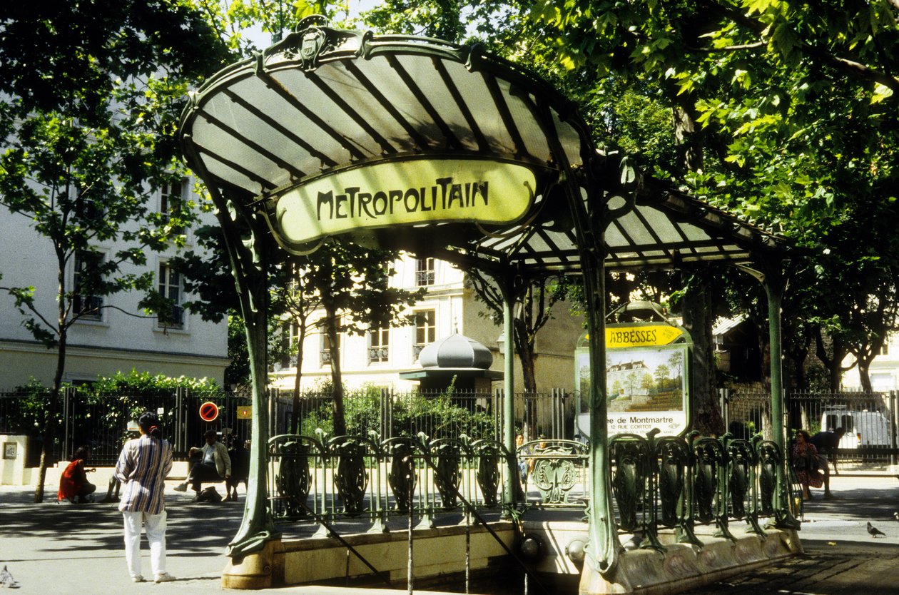 Metro istasyonu Abbesses Paris, Fransa by Hector Guimard