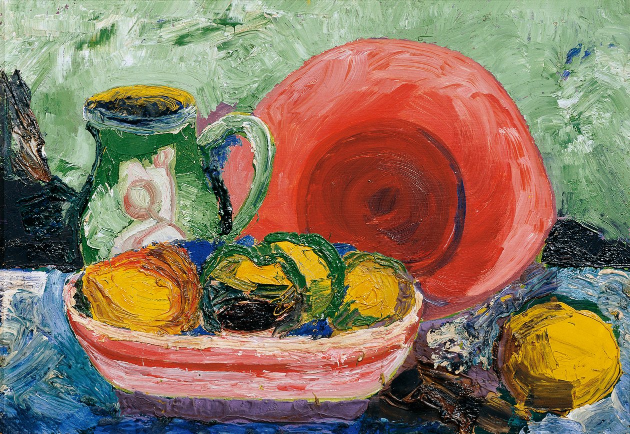 Kırmızı tabak, sürahi ve limon ile natürmort by Hedwig Wagner