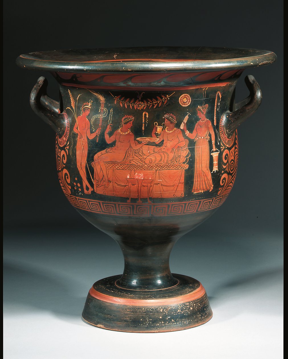 Büyük Apulian kırmızı figürlü krater, MÖ 350-340 (seramik) by Helbig Painter (attr. to)