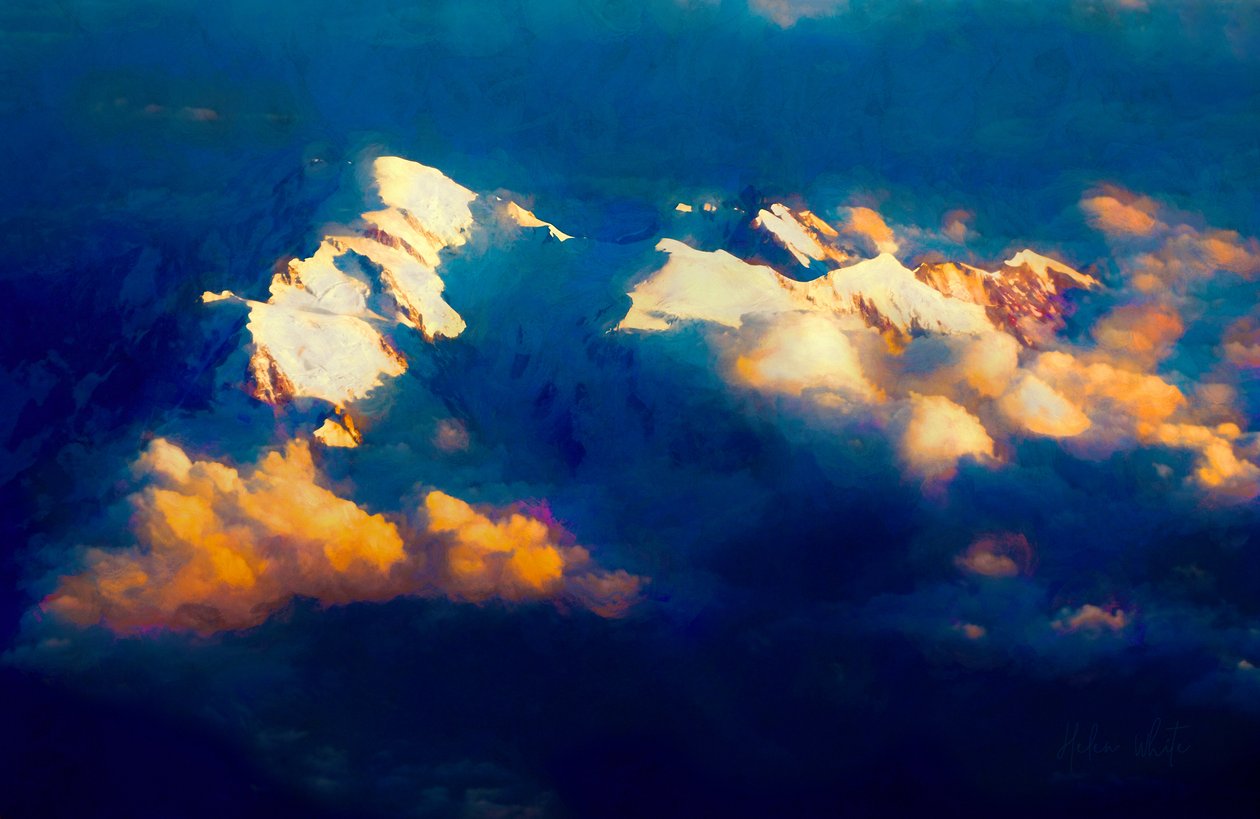 Dünyanın Zirvesi, 2019 by Helen White