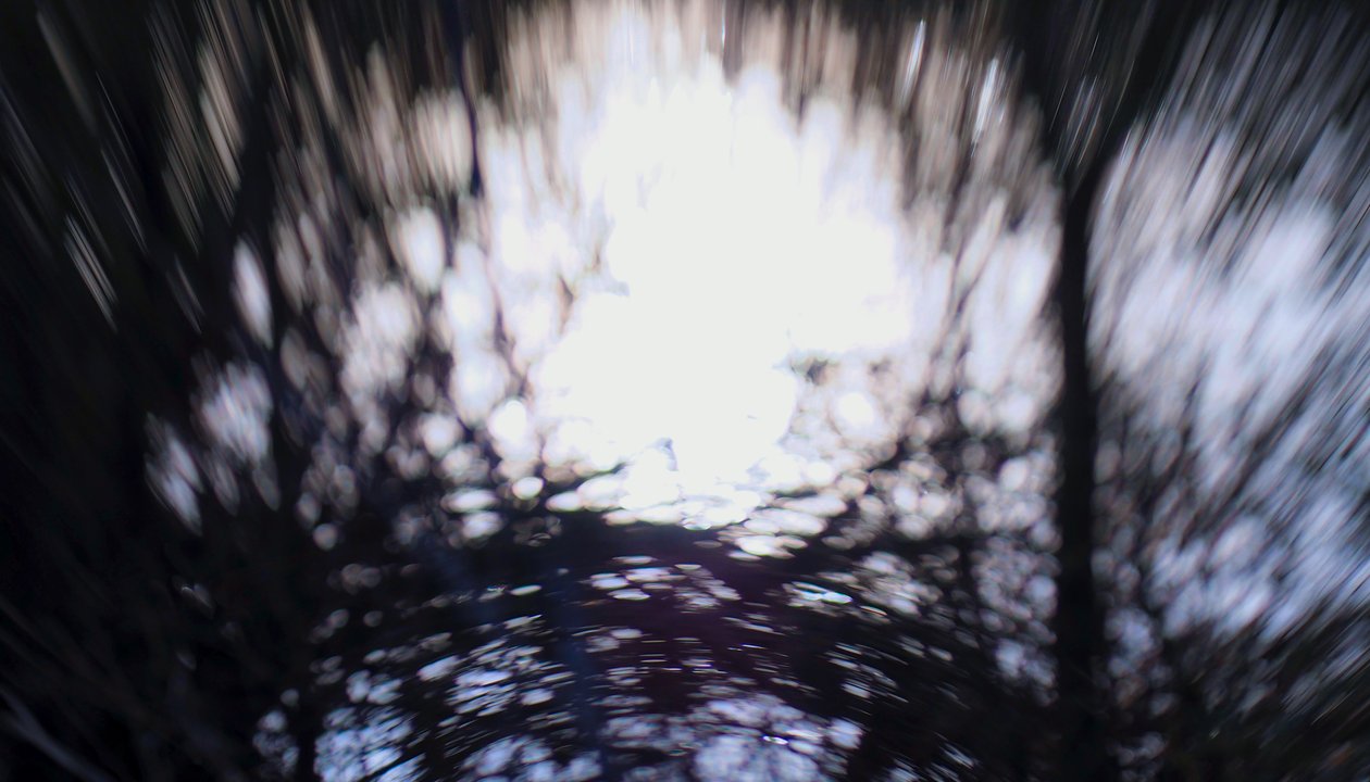Su halısı III, 2017, (manipüle edilmiş fotoğraf) by Helen White