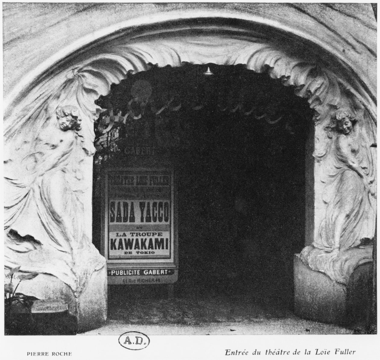 Evrensel Sergide Loie Fuller Tiyatrosu, 1900 by Henri Sauvage