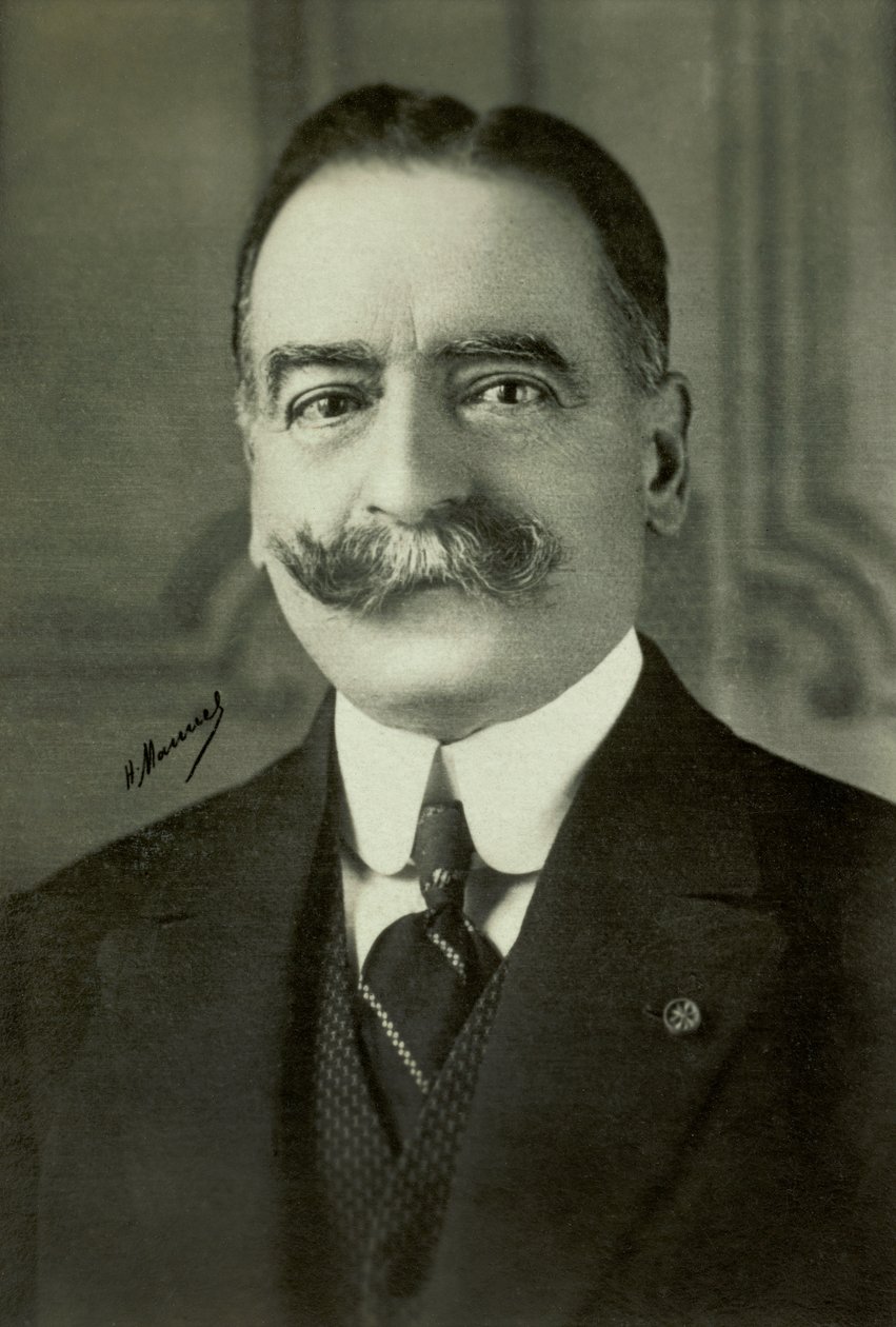  by Henri Manuel