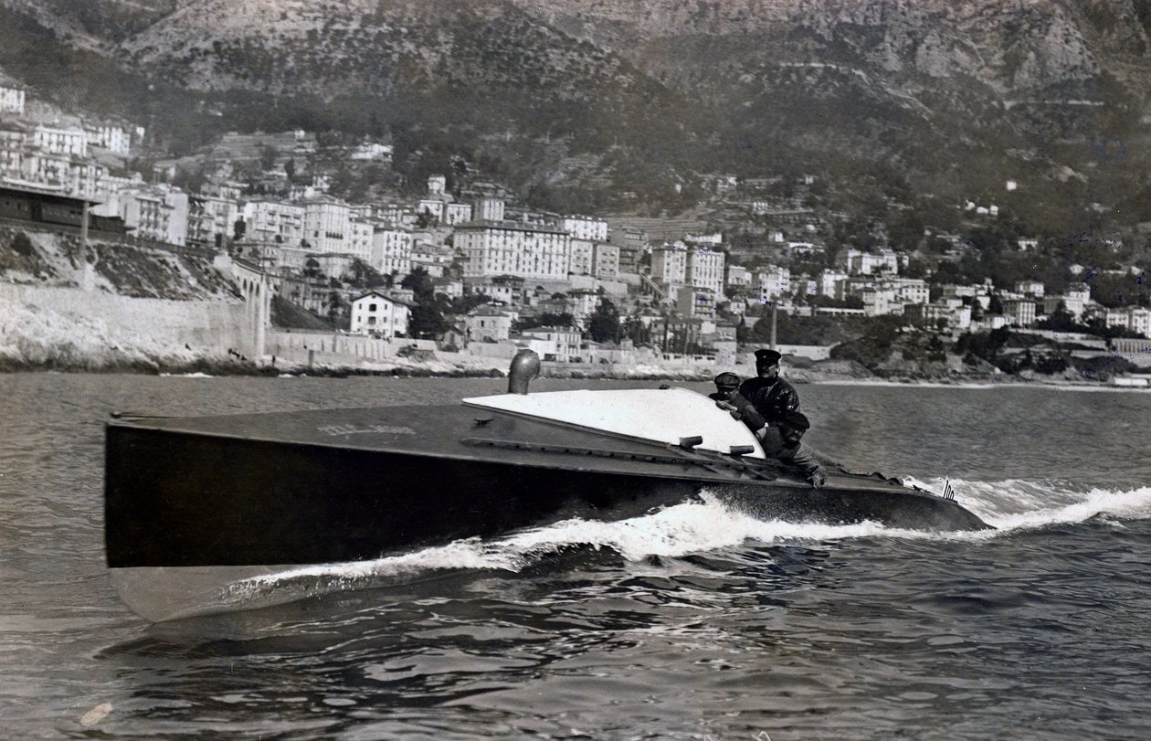"Meeting de Monaco" motorlu tekne by Henri Royer