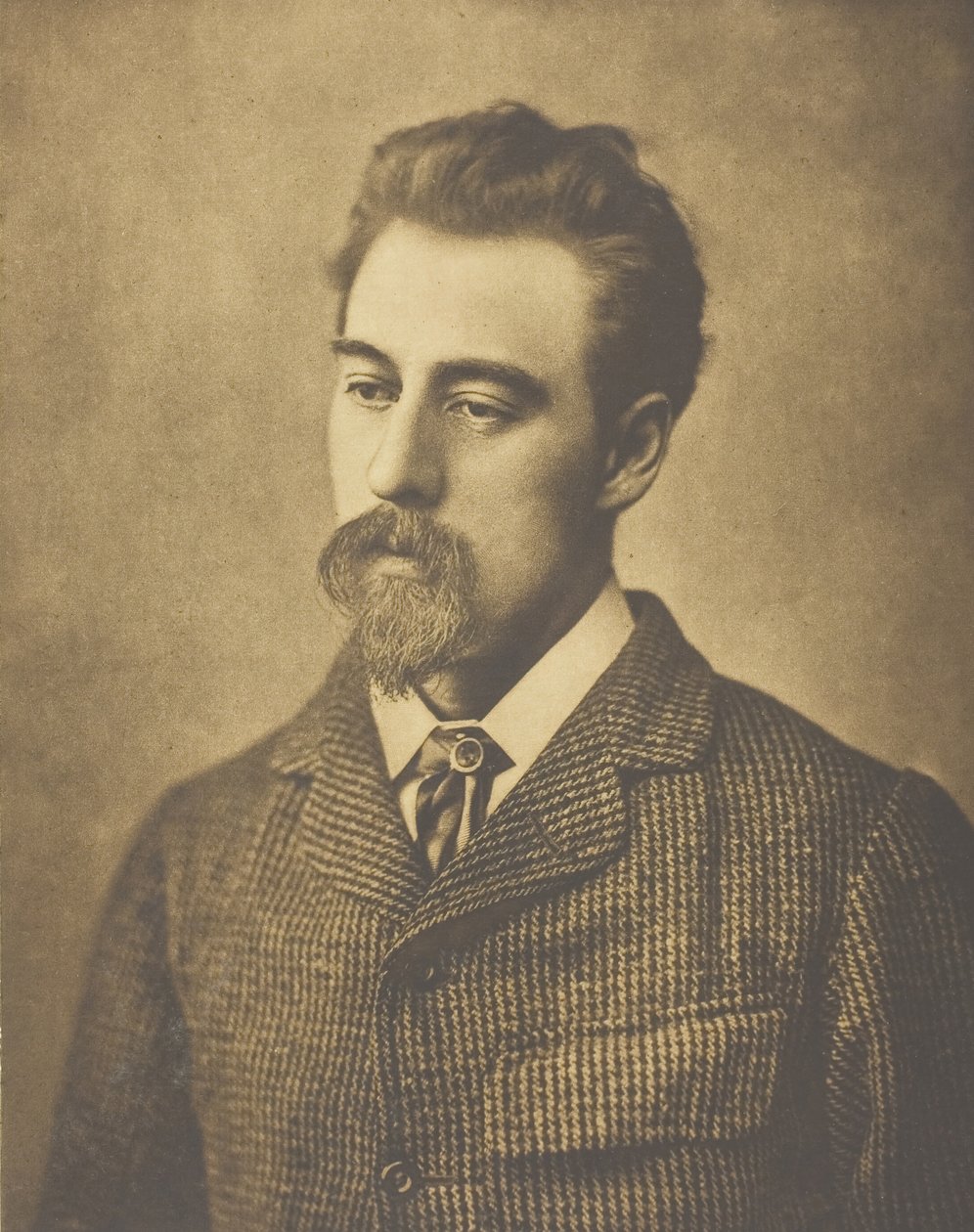 Saygıdeğer Lionel Tennyson, c. 1893. by Henry Herschel Hay Cameron