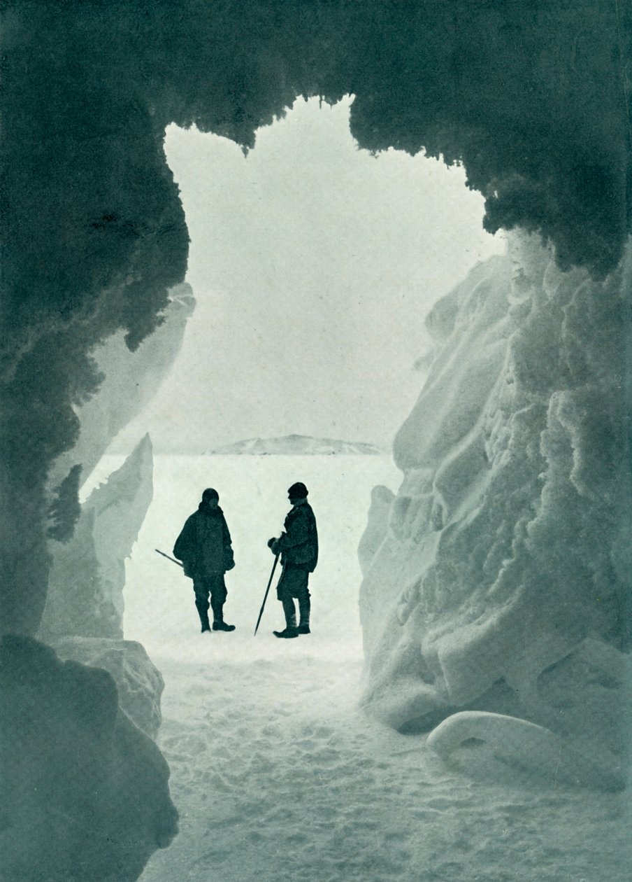 Bir Buz Mağarası - Uzakta Çadır Adası Kaptan Scott ve Wright, c1911, 1913 by Herbert Ponting