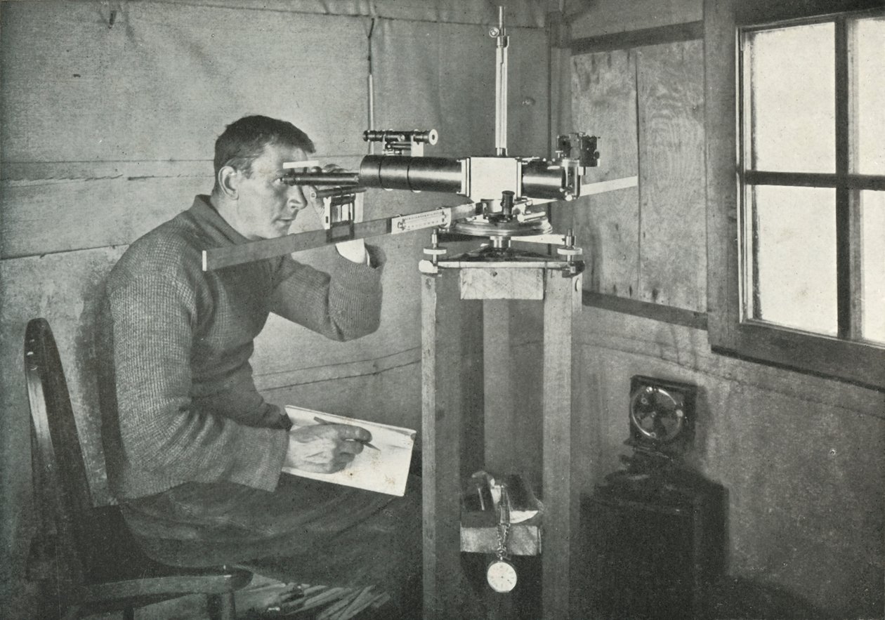 Dr. Simpson, Unifilar Manyetometrede, 1911, 1913 by Herbert Ponting