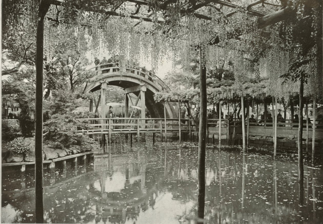 Kameido, 1910. by Herbert Ponting