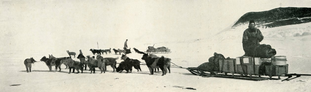 Meares ve Demetri, Köpek Ekipleri ile Kulübe Noktasından Ayrılırken, c1911, 1913 by Herbert Ponting