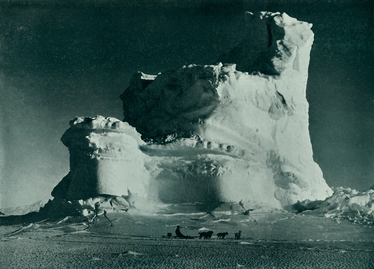 Berg Kalesi, c19101913, 1913 by Herbert Ponting