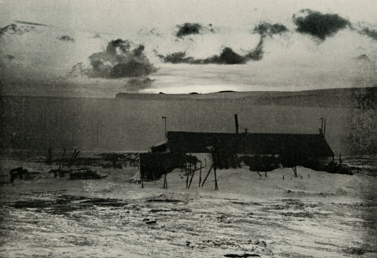 Güneşin Dönüşü, c1911, 1913 by Herbert Ponting