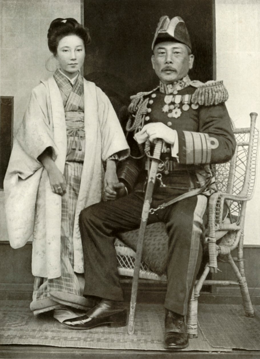 Koramiral Kamimura ve Kızı Hoshiko, 1910. by Herbert Ponting
