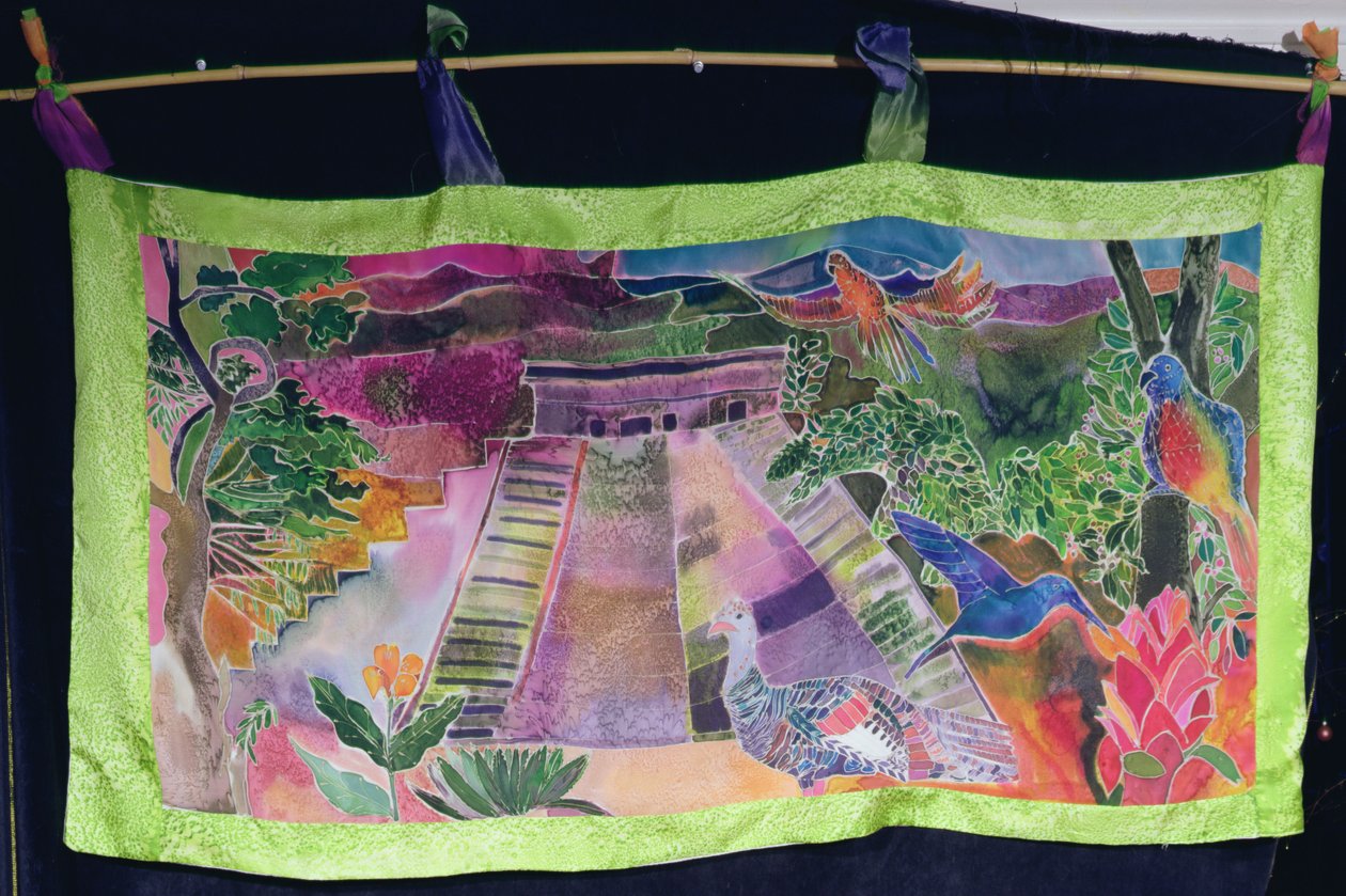 Maya Tapınağı, 2005 (ipek üzerine boyalar) by Hilary Simon