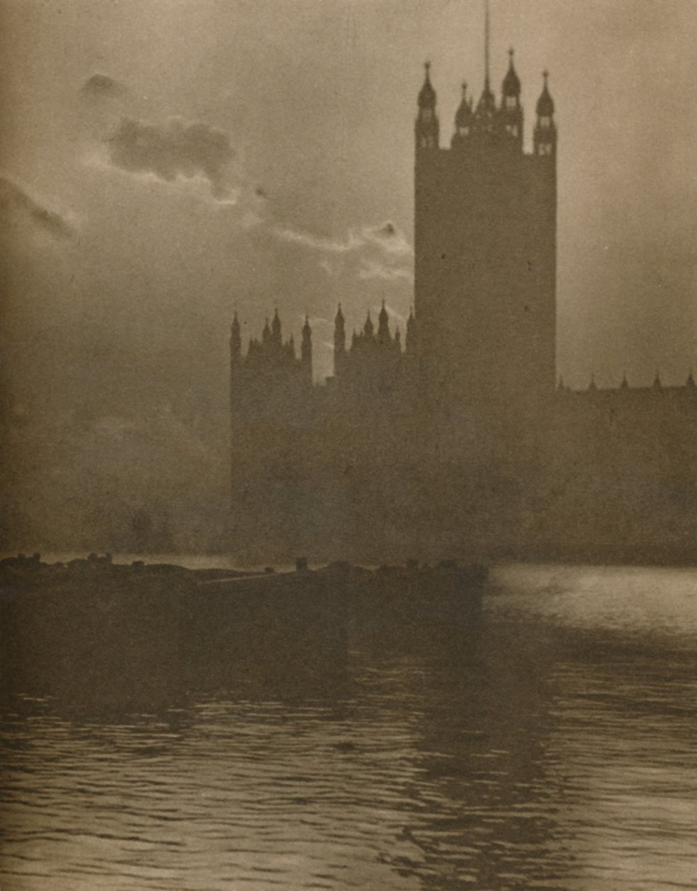 'Parlamento Londra'sının Kalbini Kaplayan Taştan Tapınak', c1935. by Huson