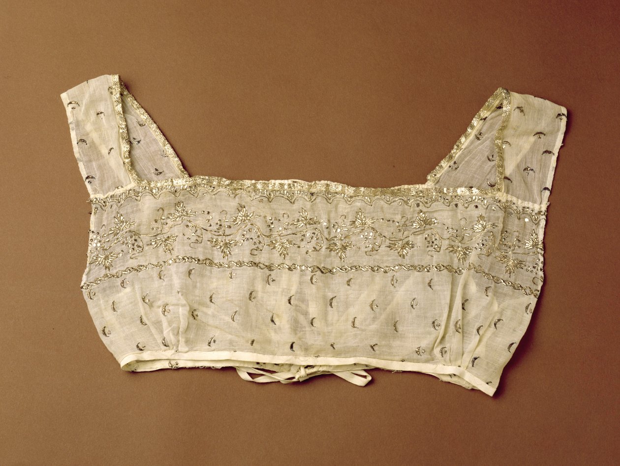 Korse, yassı gümüş tel işlemeli, c.1805-10 (muslin) by Indian School