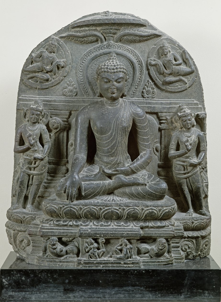 Meditasyonda Oturan Buda (bazalt) by Indian School