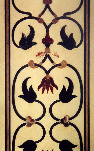 Dış duvardaki kakma işinin detayı, c.1631-54 (pietra dura) by Indian School