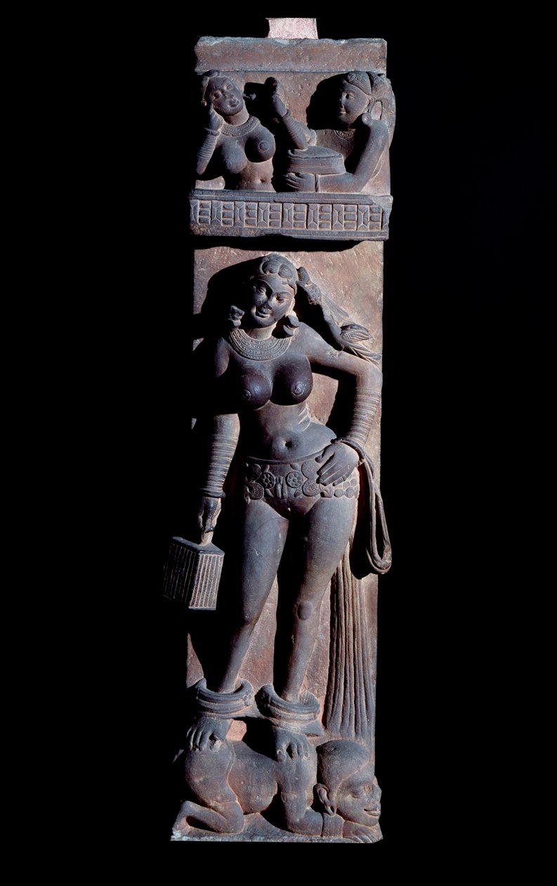Hinduizm: Doğanın Yakshini (Yaksi) ruhunun temsili, bir kafes ve bir papağan tutuyor, bir cüce üzerinde duruyor - (Bir papağan ve bir kafes ile bir Yaksi, bir cüce üzerinde duruyor) Mathura'dan heykel, gres (Mathura heykeli) , kumtaşı) 2. yüzyıl (2. yü by Indian School