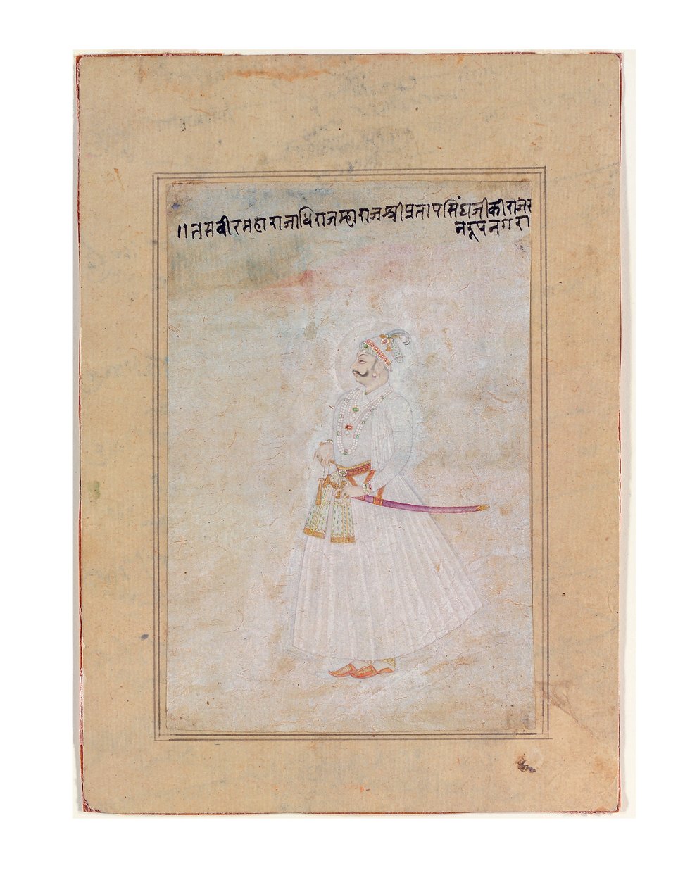 Bir Rajput Cetvelinin Portresi, Ayakta, c.1770 (kağıt üzerinde opak wc ve altın rengi) by Indian School