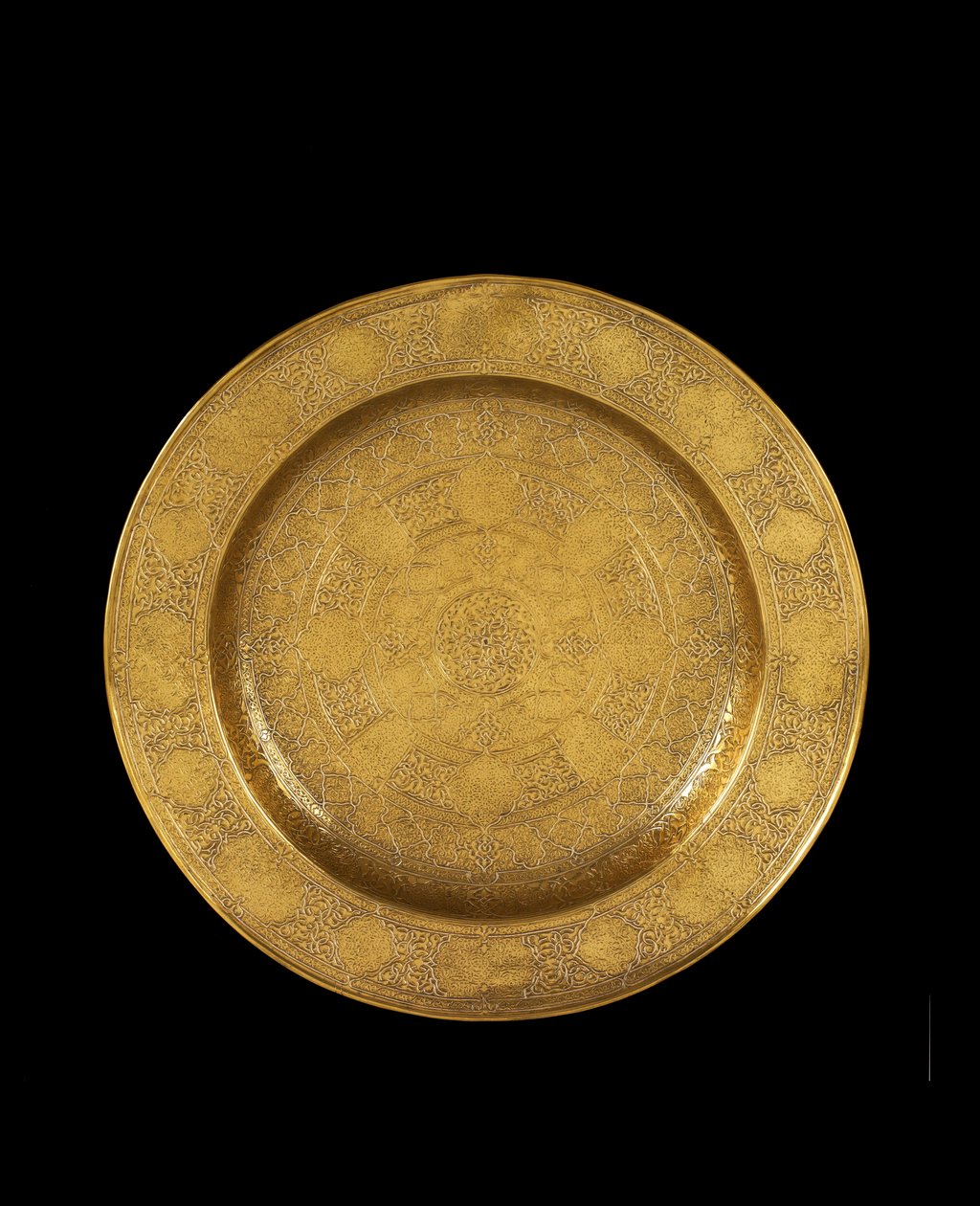 Gümüş kakmalı ve daha sonra yaldızlı pirinç işlemeli tabak, 1575-99 by Iranian School