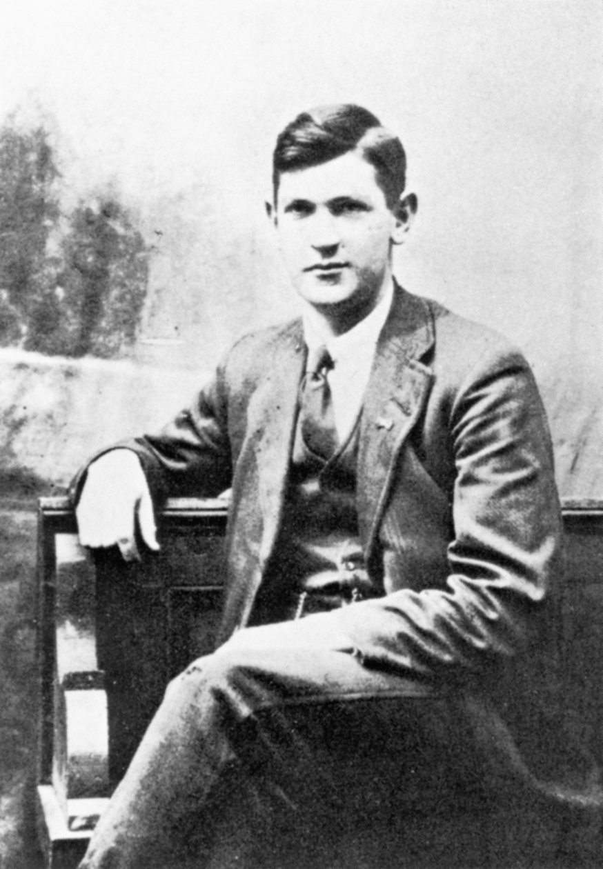 Michael Collins (1890-1922) genç bir adam olarak by Irish Photographer