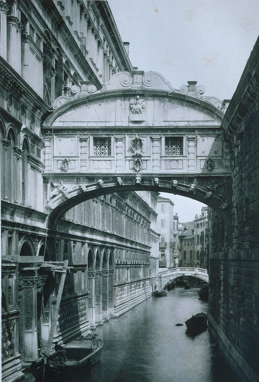 Ahlar Köprüsü by Italian Photographer