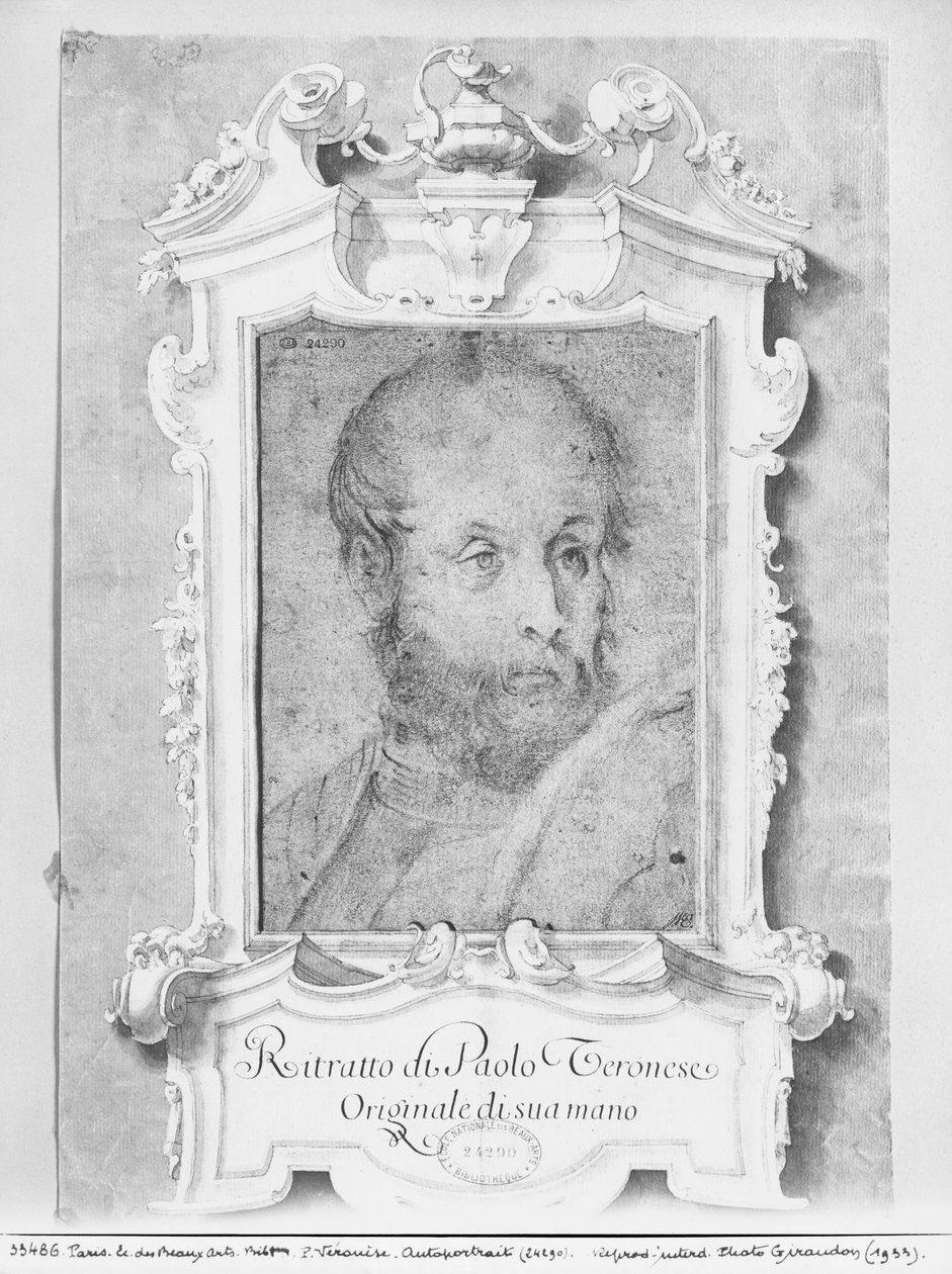 Veronese (Paolo Caliari) olduğu tahmin edilen bir adamın portresi (mavimsi kağıt üzerinde pierre noire) by Italian School
