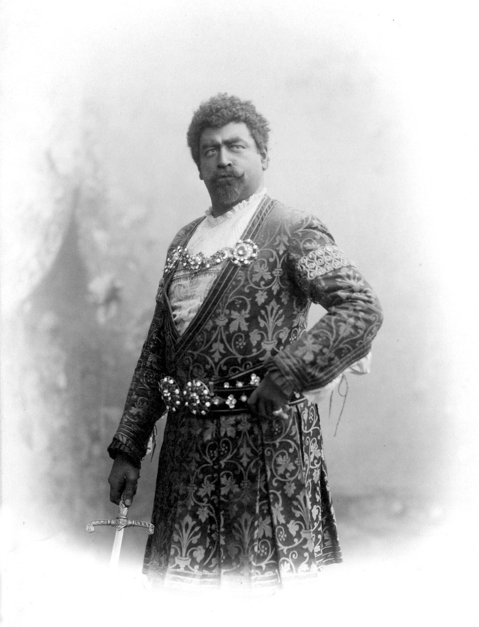Francesco Tamagno, 1890 dolayları (s/b fotoğraf) by Italian Photographer