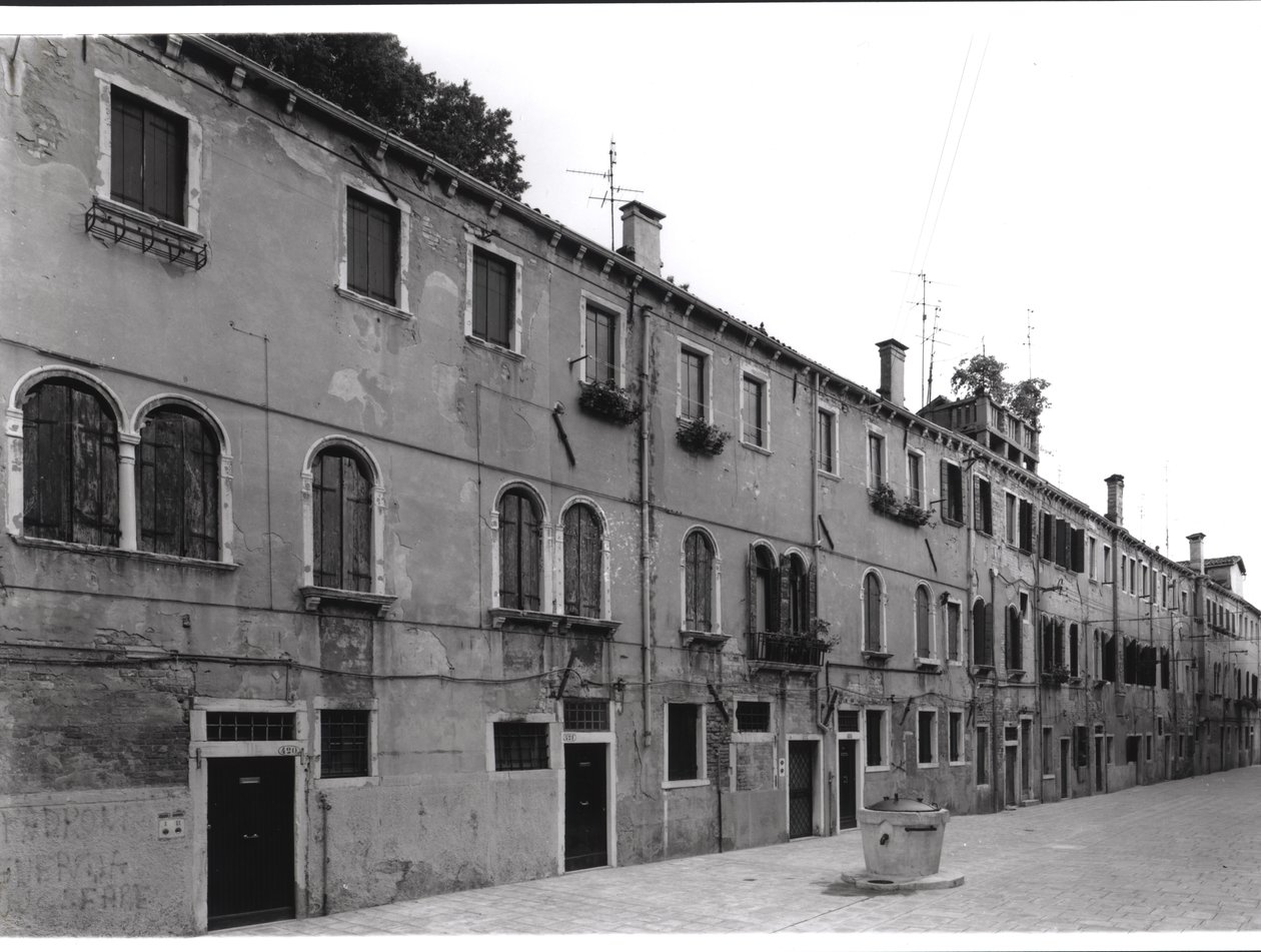 Calle Riello, Venedik