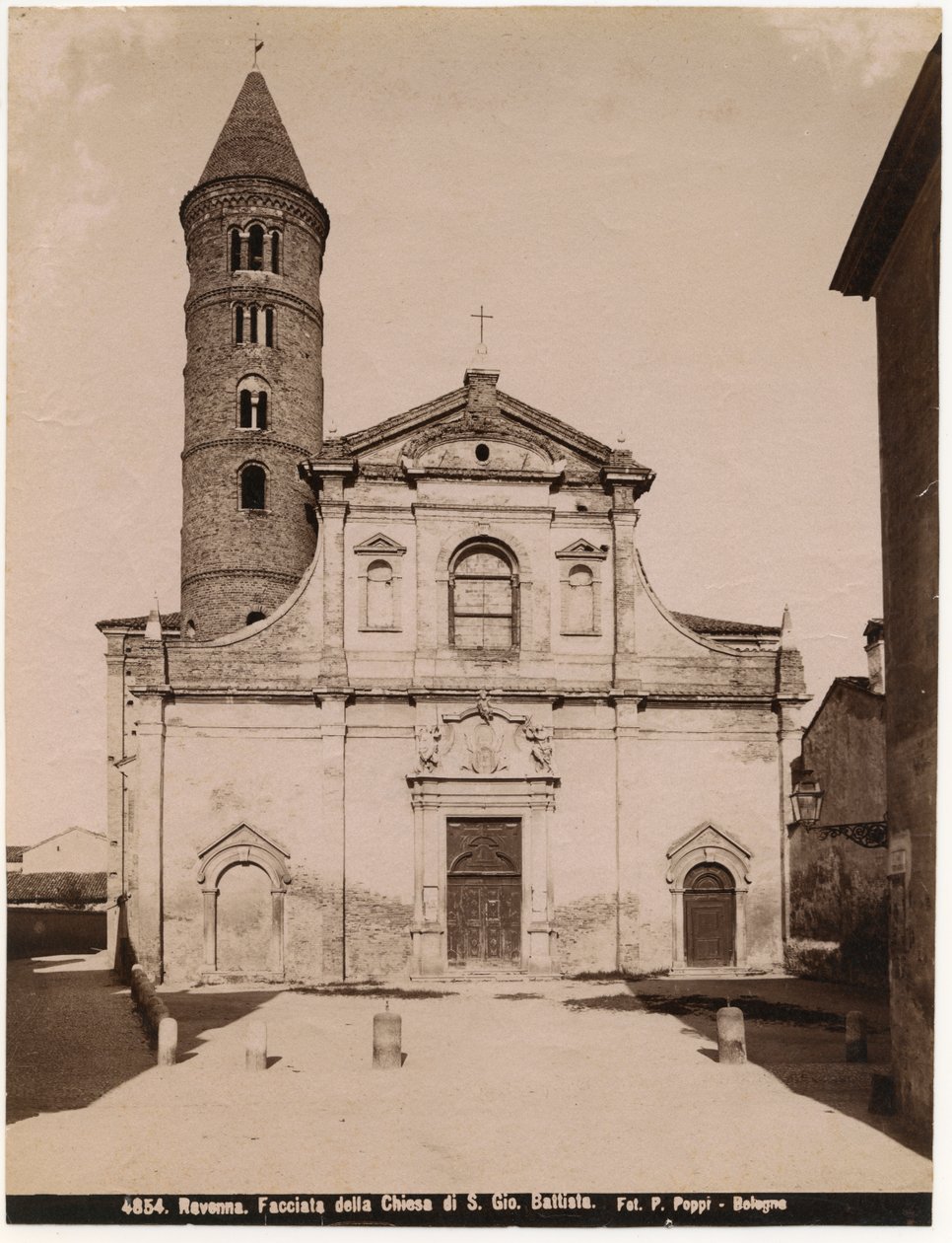 Aziz John Baptist Kilisesi, Ravenna, Emilia-Romagna, İtalya, Pietro Poppi tarafından fotoğraf, Bologna, 1900 civarı by Italian Photographer