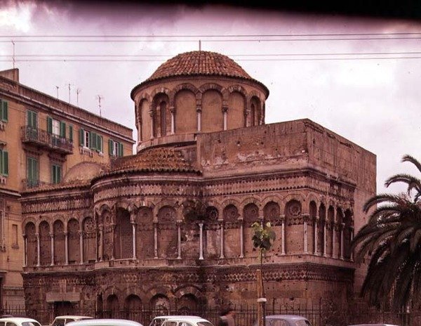 Müjde Kilisesi (fotoğraf) by Italian School