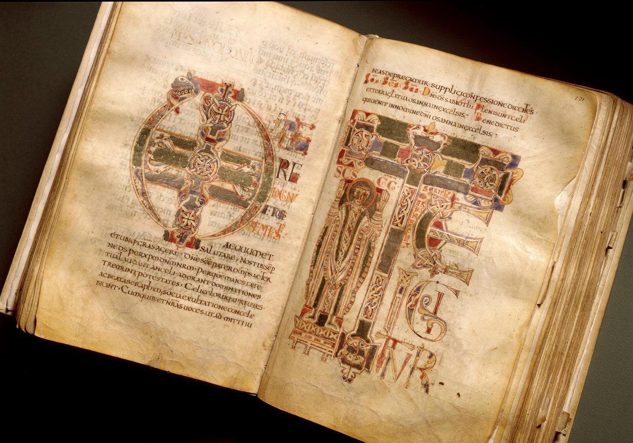 11. yüzyıldan kalma bir litürjik el yazmasının çift sayfası. (Ms.B 8, folii 170v. 171r.) Val Castoriana