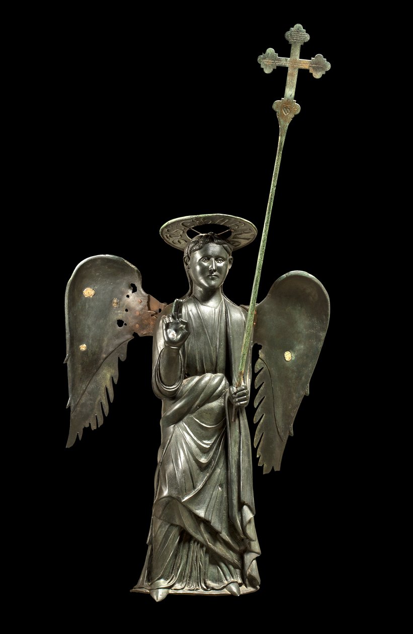Bir tören haçı tutan Aziz Gabriel Archangel, XII. Yüzyıl bronz heykeli, 1369 Haçı by Italian School