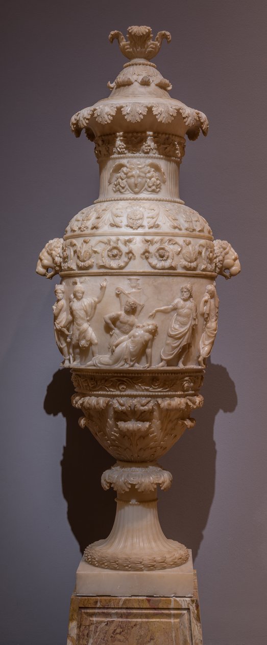 Klasik sahneli vazo, c.1825 (kaymaktaşı) by Italian School