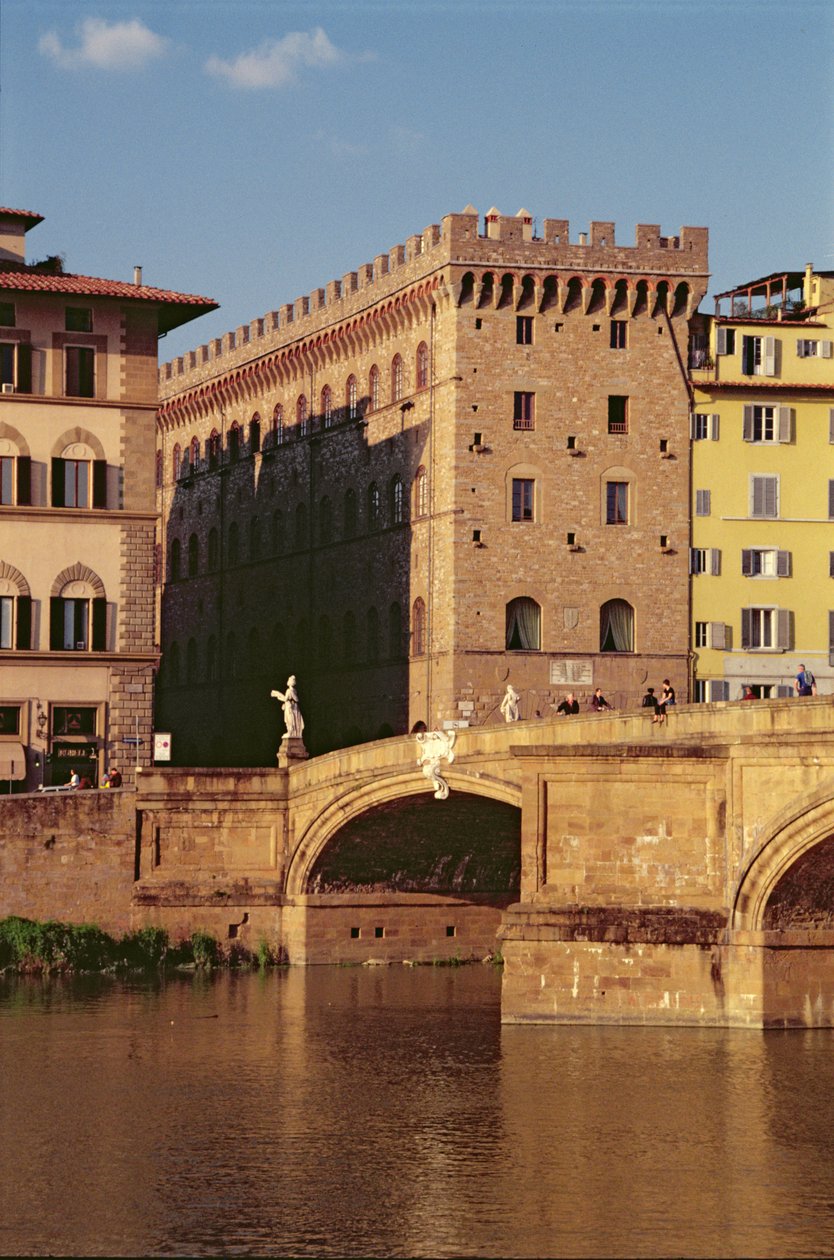 Museo Ferragamo ve Ponte Santa Trinita