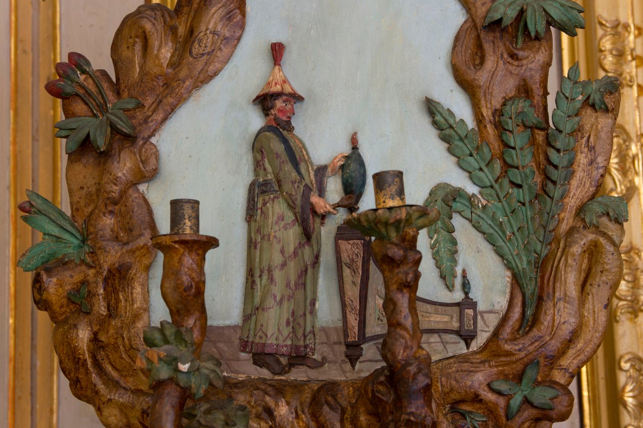 Filippo Juvarra (1678-1736), Stupinigi, Piedmont, İtalya tarafından egzotik süslemeli duvar apliği, oyun odası, Avcılık konutu by Italian School