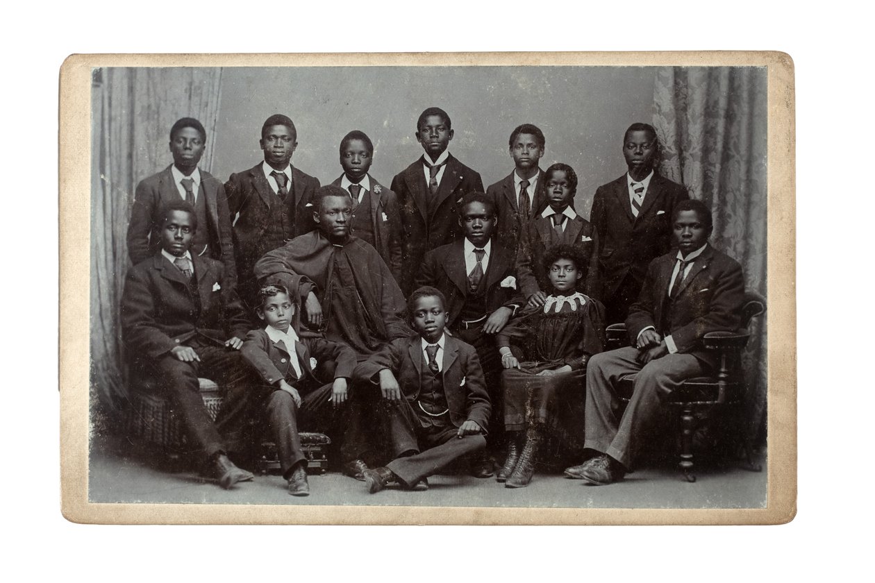 Afrikalı Öğrenciler için Kongo Eğitim Enstitüsü, Colwyn Bay, Galler, 1895 (jelatin gümüş baskı) by J. W. Thomas
