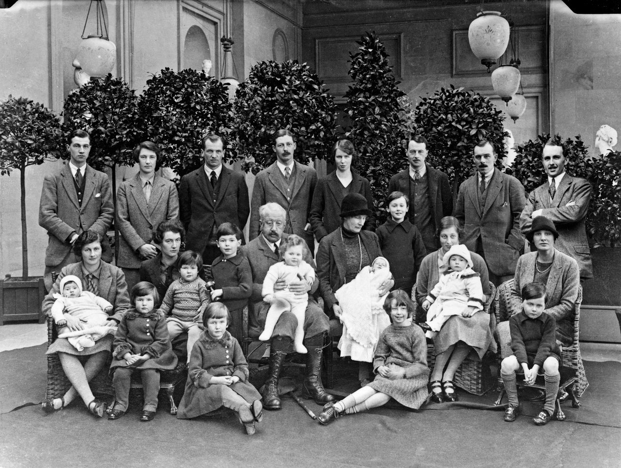 Chatsworth, Noel 1925 de çocukları ve torunları ile Devonshire 9 Duke by JR Board