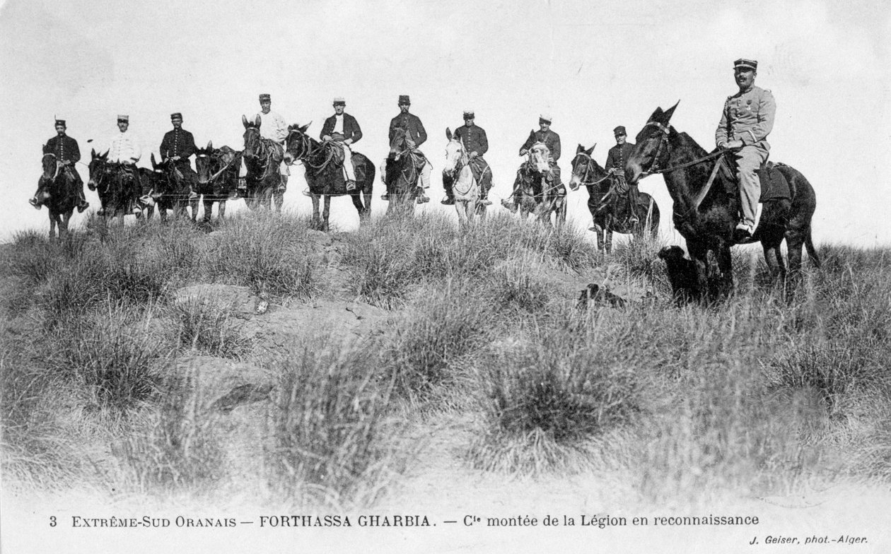 Fransız Yabancı Lejyonu süvarileri, Forthassa Gharbia, Cezayir, c1905 by J. Geiser