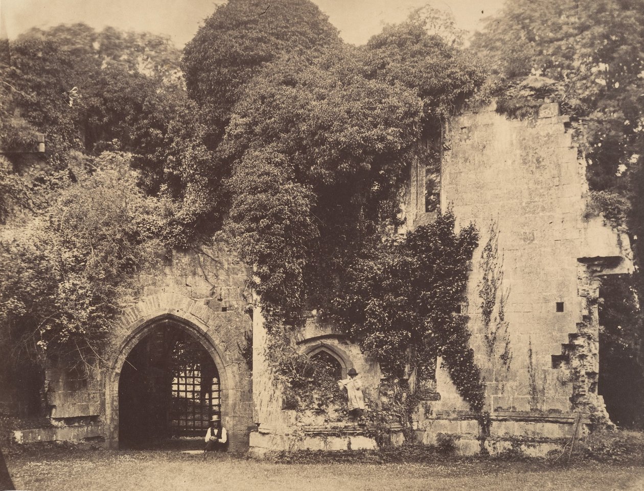 Eski Ağ Geçidi, Raglan Kalesi, Monmouthshire, 1855. by J. Holden