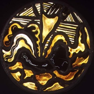 Sahile yakın dalgalarda yelkenli gemi, madalyon (vitray) by Jacoba van Heemskerck