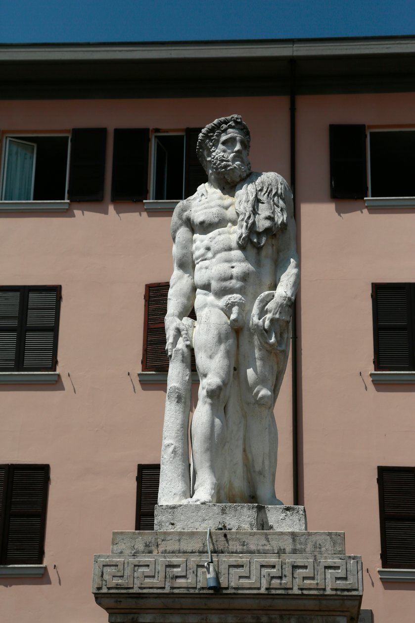 Herkül Heykeli, Jacopo Sansovino, Brescello, Emilia Romagna Eyaleti, İtalya by Jacopo Sansovino