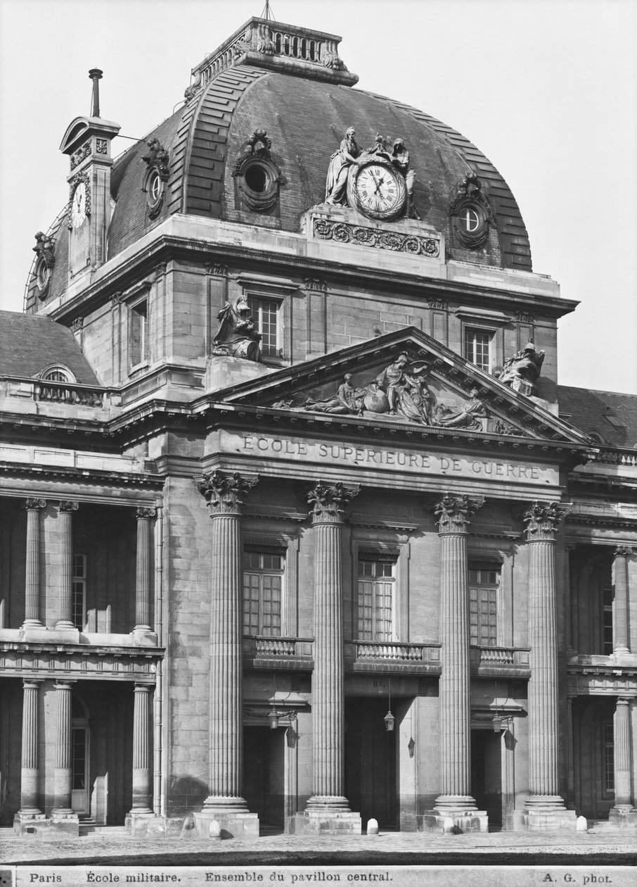Ecole Militaire, ana pavyon, 1751-73 by Jacques Ange Gabriel