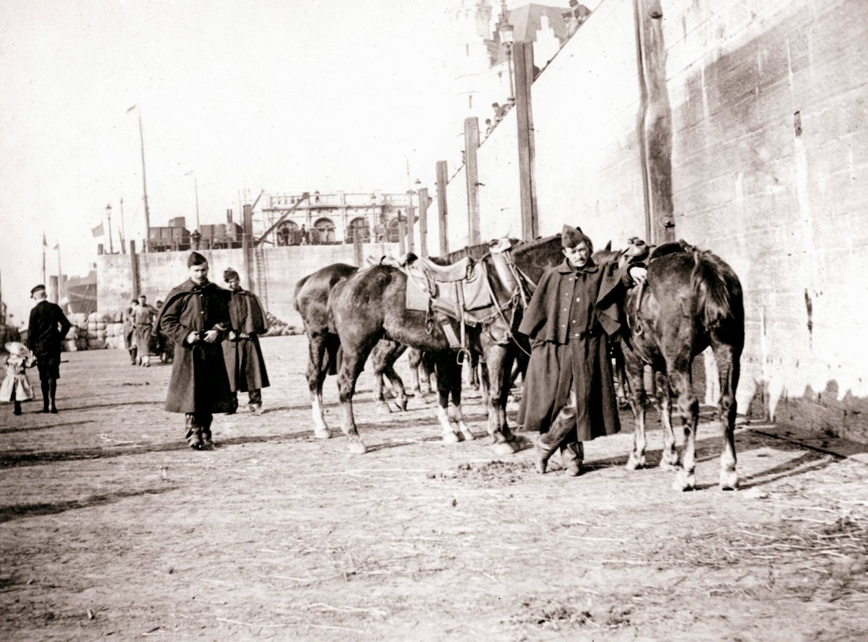 At Binicileri, Anvers, 1898. by James Batkin