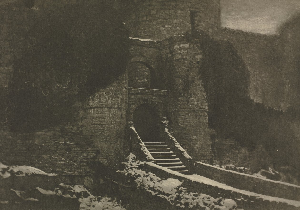 Kamera Çalışması: Harlech Kalesi, 1910. by James Craig Annan