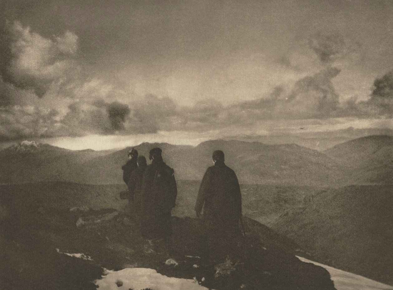 Kamera Çalışması: Karanlık Dağlar, 1904. by James Craig Annan